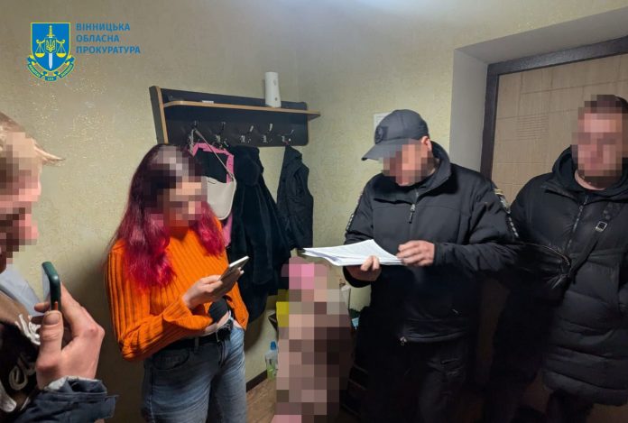 Переправа ціною життя: жінці повідомлено про підозру через загибель чоловіка в Дністрі