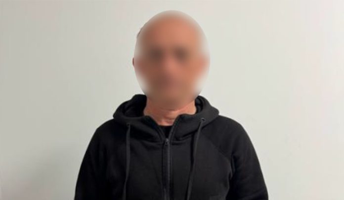 Напав серед білого дня: у Вінниці поліція встановила кривдника вінничанина