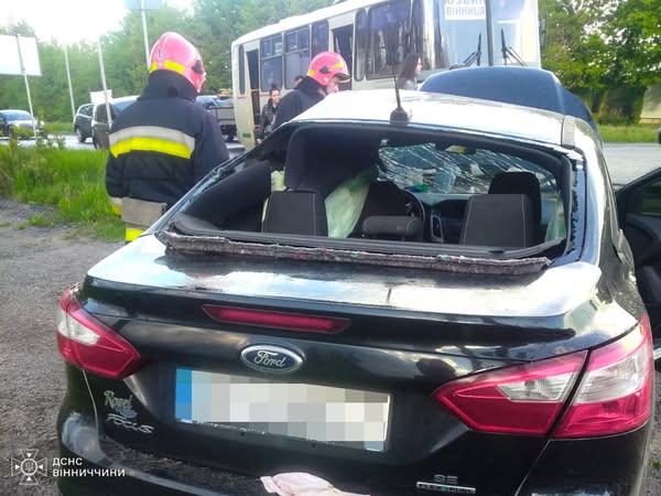 На трасі під Березиною ДТП: рятувальники деблокували постраждалу з «Форда»