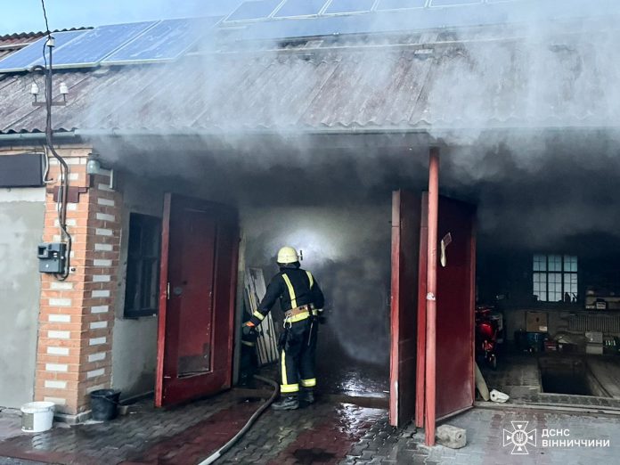 Пожежі в області не стихають: за день рятувальники гасили 16 загорянь