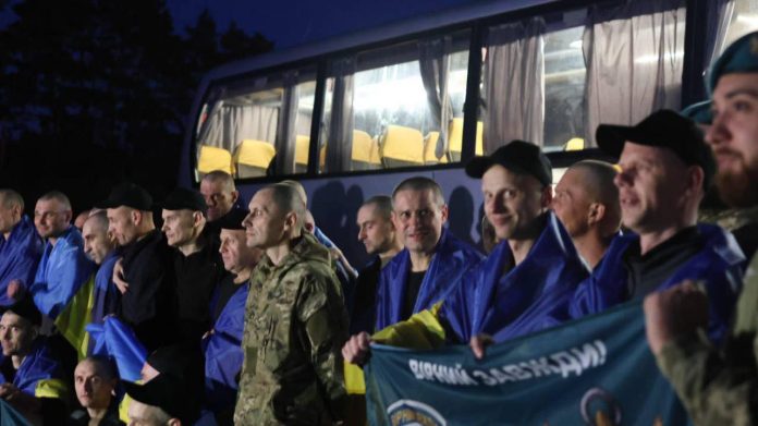 Серед звільнених з полону — важкопоранені воїни з Вінниччини