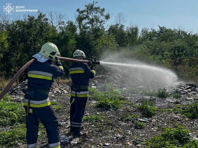 На Вінниччині за добу сталося 16 пожеж: постраждав чоловік