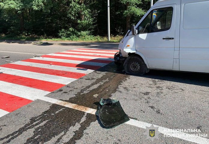 У Стрижавці збили чоловіка на переході – його госпіталізували