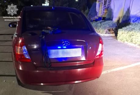На Пирогова патрульні впіймали п’яного водія Hyundai Accent