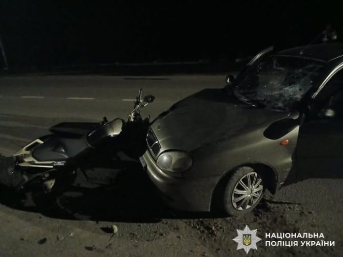 На Вінниччині легковик зіткнувся з мотоциклом: травмувались двоє підлітків