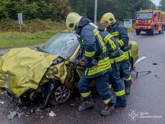 Трагічна аварія на Вінниччині: зіткнення двох авто забрало життя 52-річного чоловіка