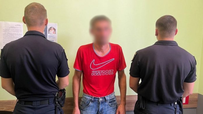 39-річного жителя Вінницької області підозрюють у спробі вбивства колеги