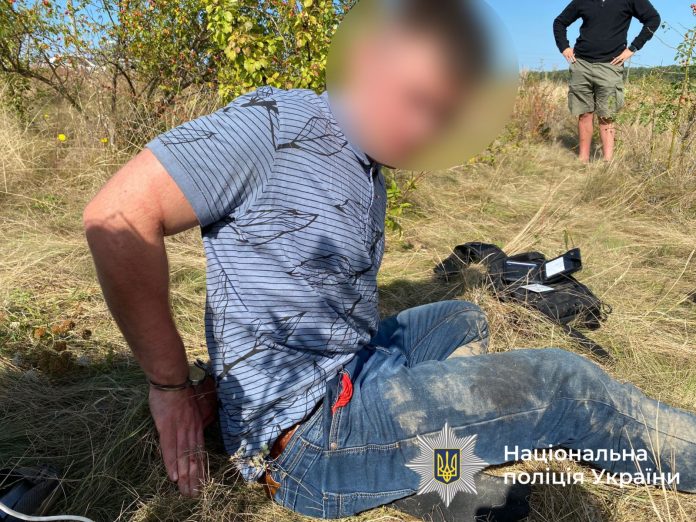 Подвійне вбивство школярів на Вінниччині: підозрюваному загрожує довічне