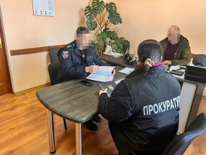 Підроблені заповіти, фальшиві документи і засіяні заповідники: у Вінницькій області викрили 8 земельних афер