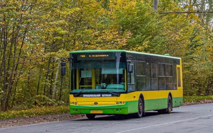 Автобуси №21 і №24 у Вінниці їздитимуть за новим розкладом
