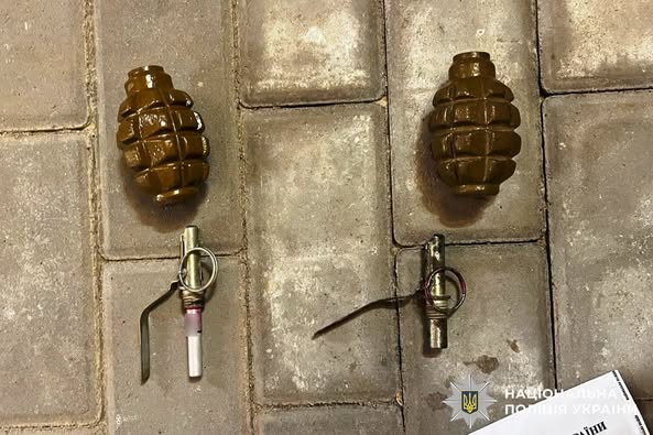 Вибухівка й боєприпаси в гаражі: мешканець Вінниччини постане перед судом