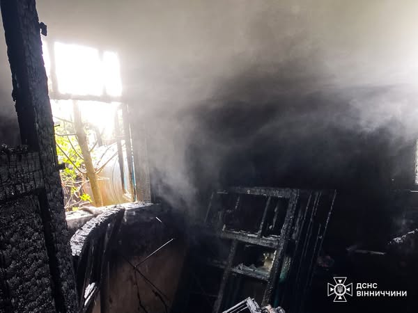 На Вінниччині за добу сталося три пожежі — горіли будинок, господарка та вантажівка