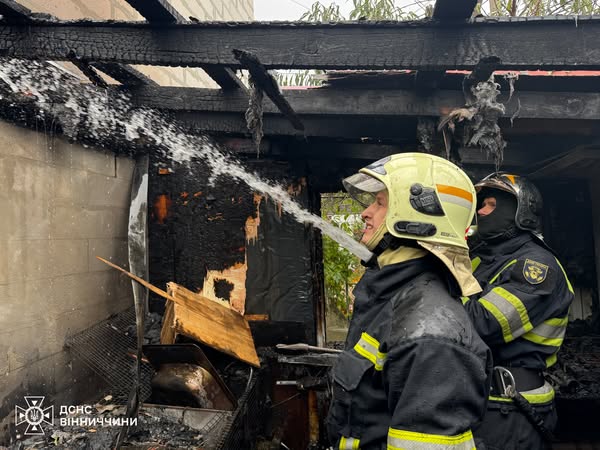 Чотири пожежі за добу: ДСНС попереджає вінничан про небезпеку перевантаження електромереж