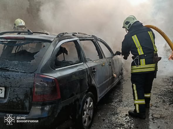 На Вінниччині за добу сталося шість пожеж: згоріли будівлі та автомобілі