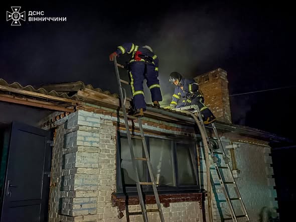 Коротке замикання і несправна піч: ДСНС звітує про нові займання в області