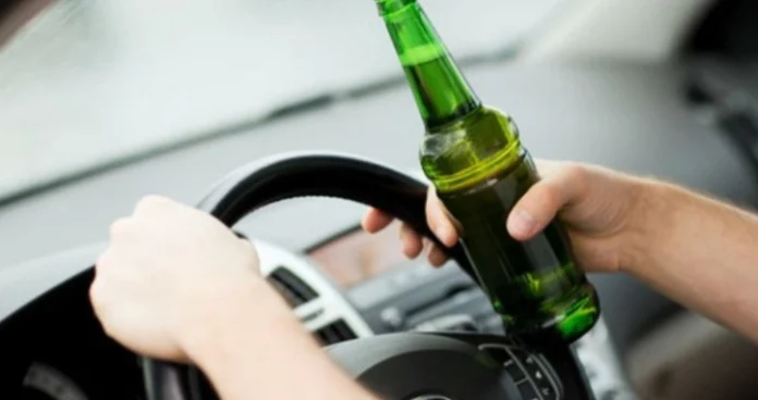 Аварія, алкоголь і хабар: у Михайлівці затримали керманича, який хотів уникнути покарання