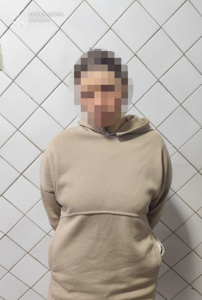 Змушувала малолітню доньку до зйомок: на Вінниччині викрили жінку-порнографку
