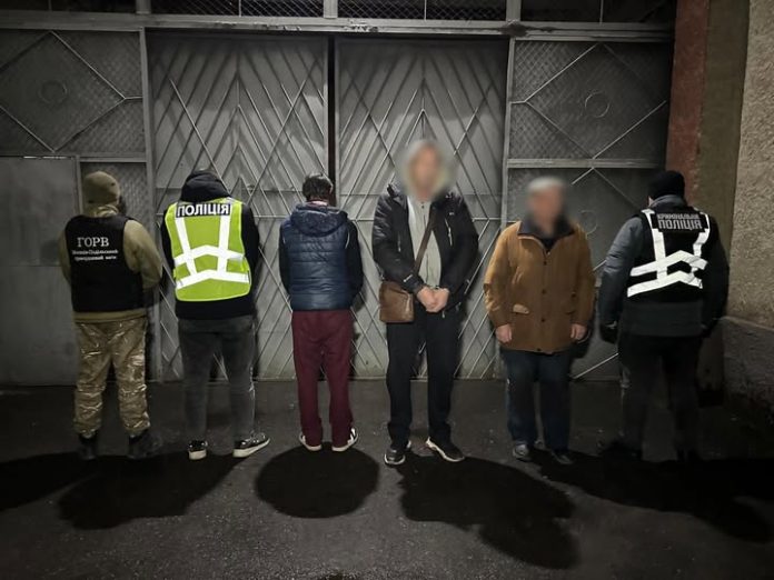 3000 доларів за маршрут поза законом: затримали організатора незаконних поїздок до кордону