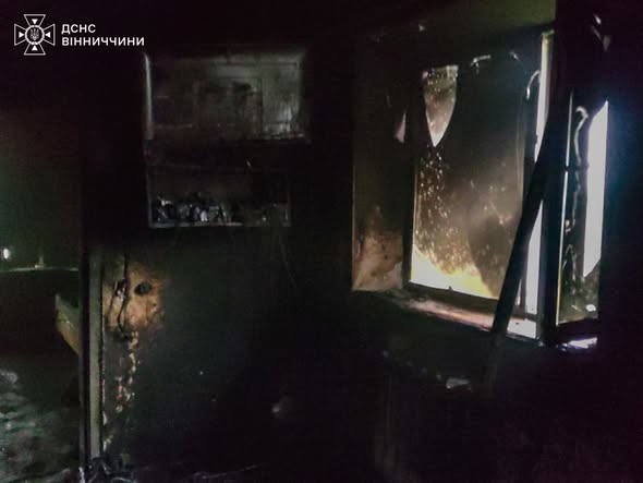 Вогонь у домівках і госпбудівлях: рятувальники ліквідували шість пожеж за добу