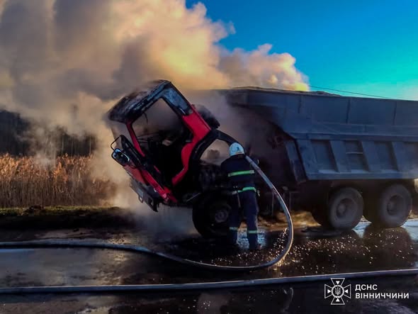 На Вінниччині за добу сталося 13 пожеж: горіли будинки, авто та заклади харчування