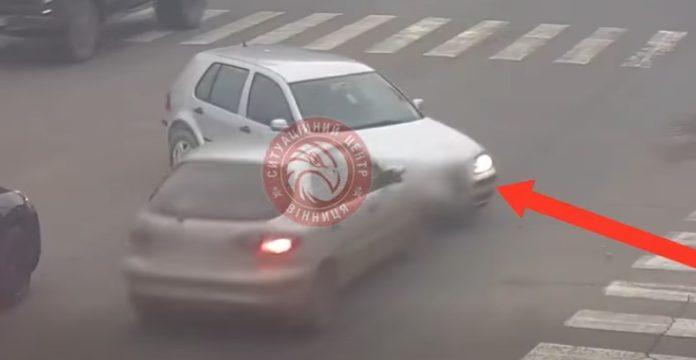 У Вінниці на перехресті Левка Лук’яненка та Дмитра Білоконя сталася ДТП