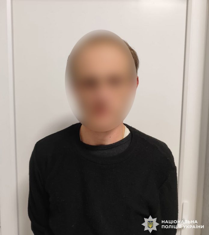 У Вінниці затримали “закладчика” із 73 згортками наркотиків