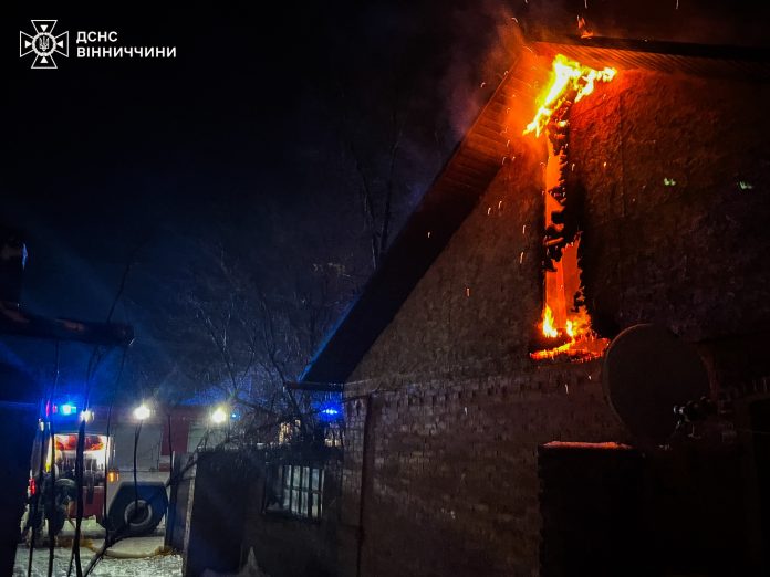 Уночі на Вінниччині горіли житлові будинки та господарські споруди