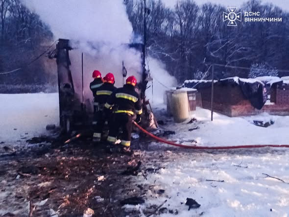 Смертельні пожежі на Вінниччині: чоловік і 92-річна жінка загинули через несправні печі
