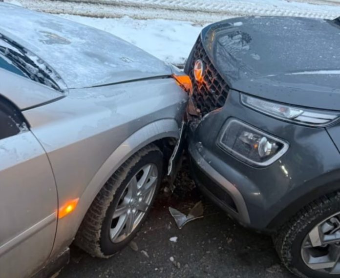 Аварія на перехресті у Вінниці: водія Opel притягнули до відповідальності