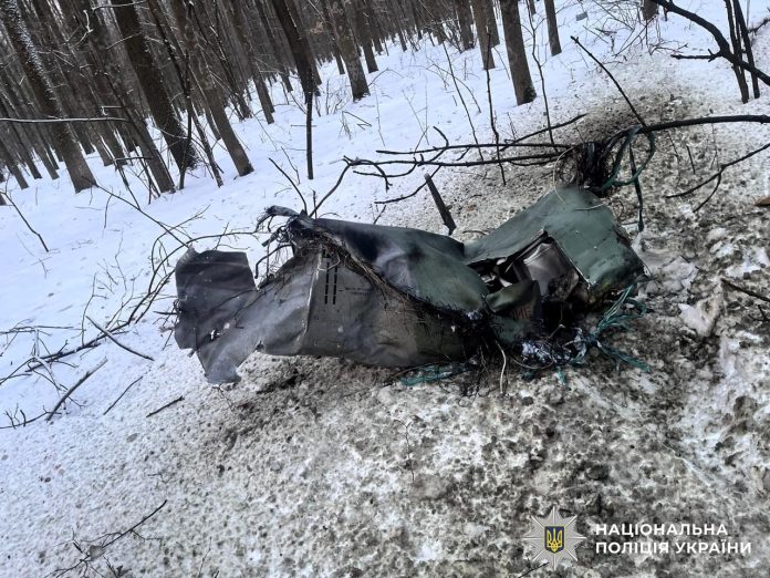 Збиті ППО цілі: вибухотехніки зібрали фрагменти БпЛА та ракет у районах області