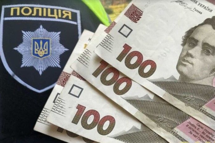 10 тисяч гривень за «закриті очі»: на Вінниччині водій пропонував хабар патрульним