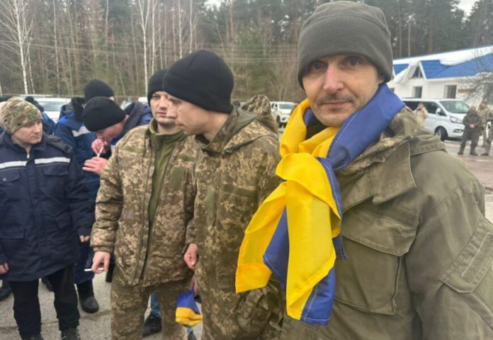 Обмін полоненими: на Вінниччину повернулися 16 українських захисників