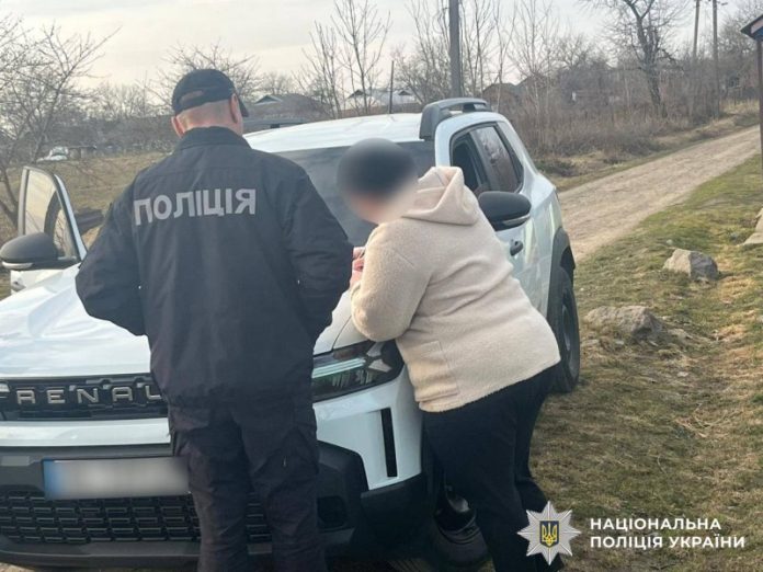 Бухгалтерка ліцею у Тростянецькій громаді незаконно перерахувала собі мільйони
