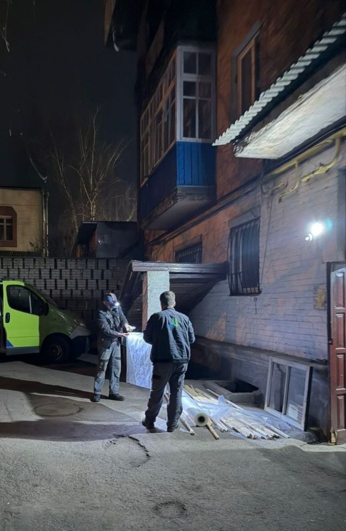 У Вінниці обстежують наслідки удару: пошкоджено будинки, садок і театр