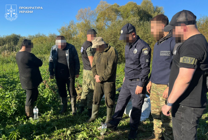 Наркобізнес на заказнику: на Вінниччині передали до суду справу злочинної групи