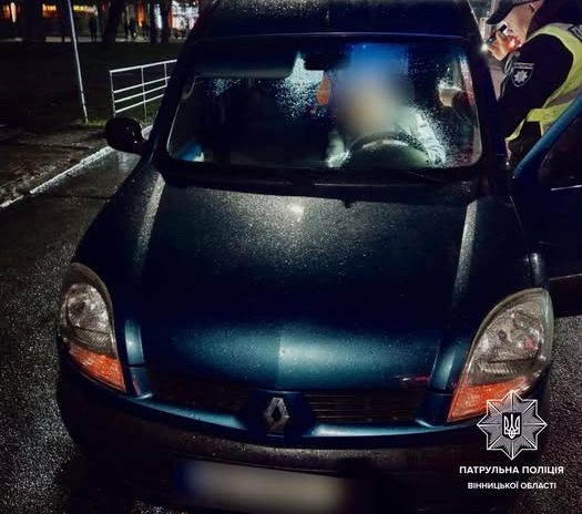 У Вінниці п’яний водій протаранив чотири авто і втік з місця ДТП