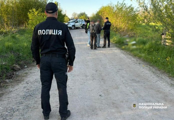 На Вінниччині відкрили провадження через смерть жінки біля дороги