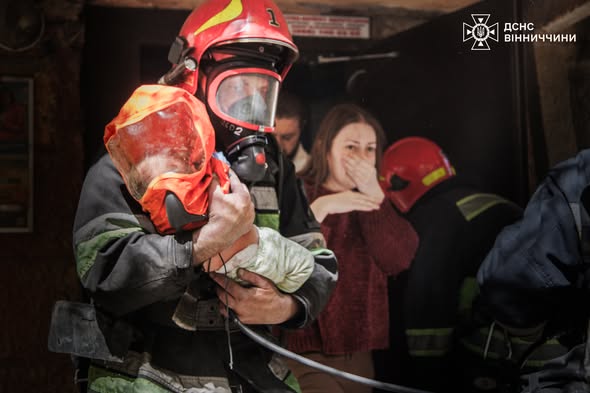 У Вінниці через загоряння електроковдри ледь не згоріла квартира