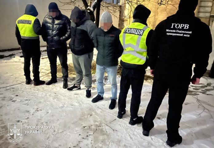00 за «трансфер»: на Вінниччині викрили схему втечі через Дністер