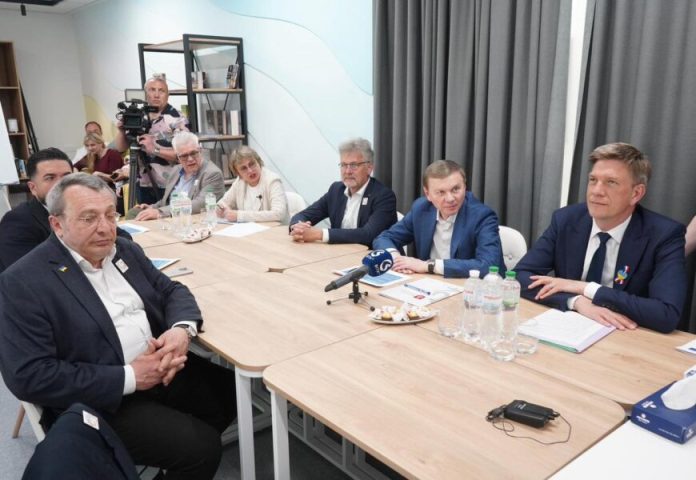 Вінниця, Нансі, Карлсруе та Люблін об’єдналися для підтримки поранених захисників