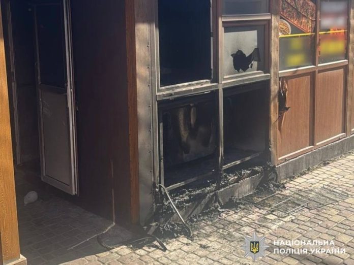 У Вінниці неповнолітнього підозрюють у підпалі будівлі на Коцюбинського