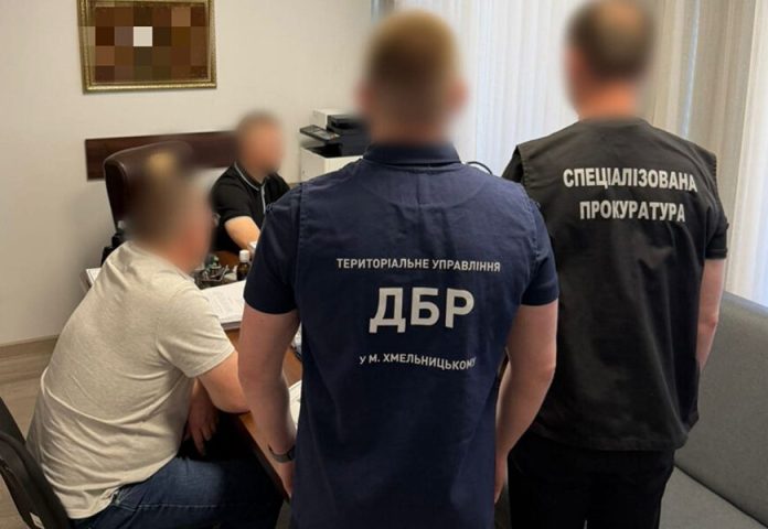 На Вінниччині двох працівників ТЦК підозрюють у незаконному втручанні в систему «Оберіг»