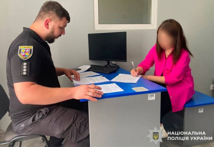 На Вінниччині викрили схему з виплатами: з підприємства вивели понад 3 мільйони
