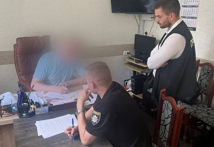 У Гайсинській лікарні виявили мільйонні збитки через завищені зарплатні надбавки