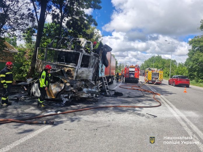 Смертельна аварія у Вінницькому районі: жертвами стали жінка та її дитина