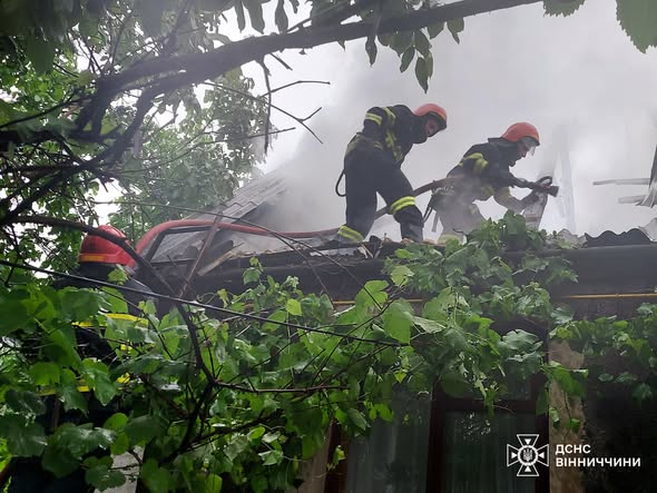 Смертельна пожежа на Вінниччині: рятувальники назвали ймовірну причину загибелі чоловіка