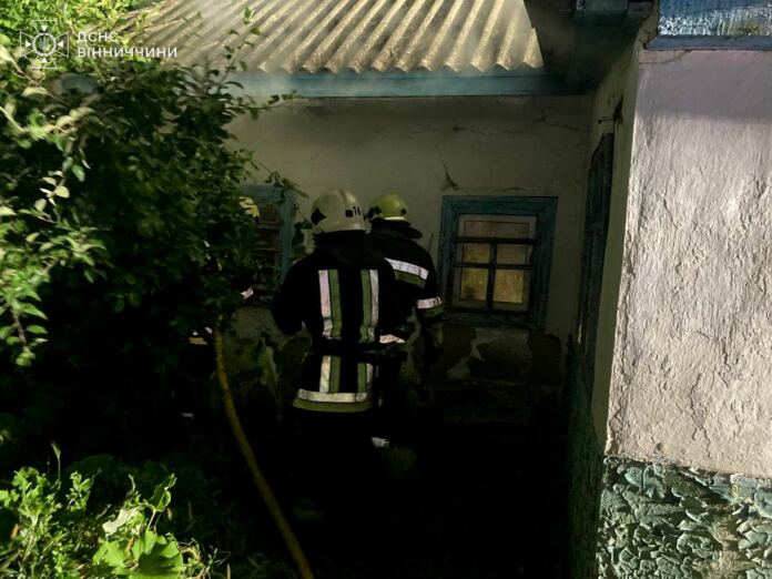 Необережне куріння спричинило пожежу у квартирі у Вінниці