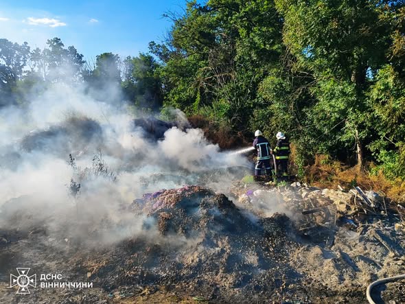 За добу на Вінниччині сталося 12 пожеж: горіли кафе, гаражі та господарські споруди