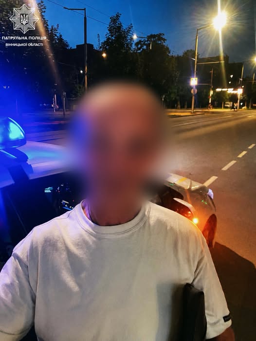 На Замості поліцейські виявили чоловіка, оголошеного в розшук за крадіжку