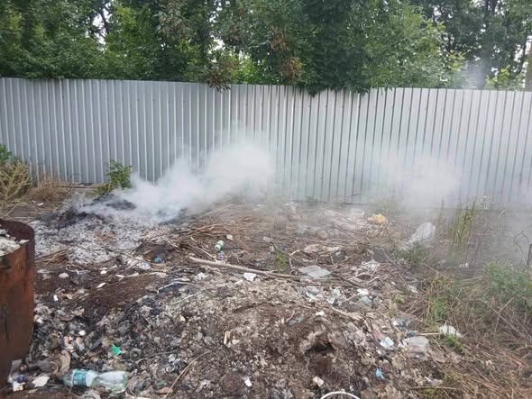 Спалював траву та відходи: у Вінниці інспектори зафіксували порушення правил благоустрою